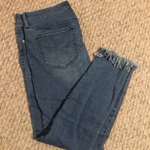 OLD NAVY JEANS